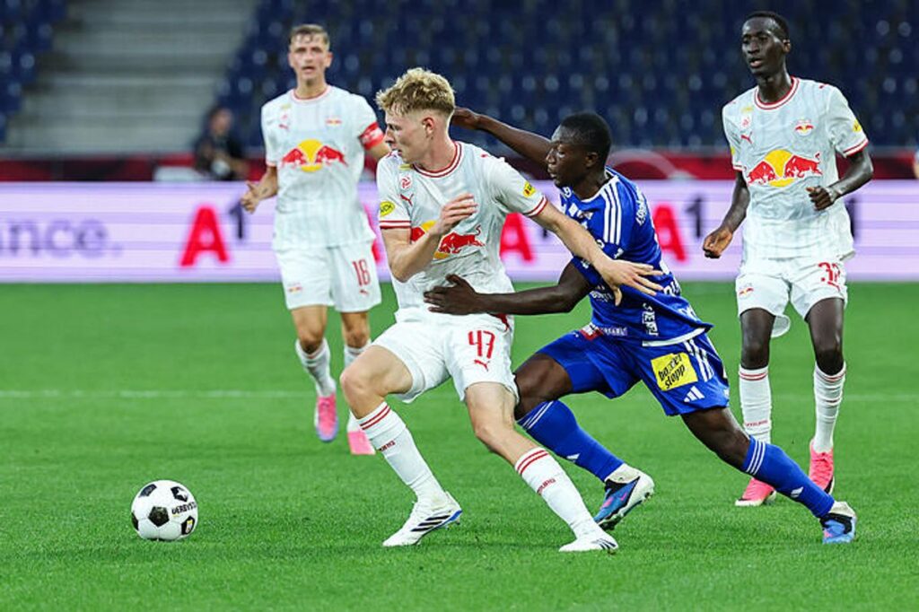 Karim Konate Bawa Red Bull Salzburg Menang Atas TSV Hartberg
