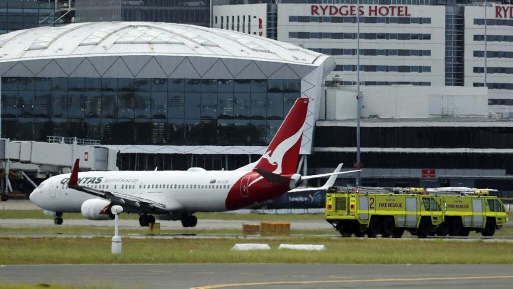 Terbang Empat Jam, Pesawat Qantas Rute Sydney-Santiago Putar Balik