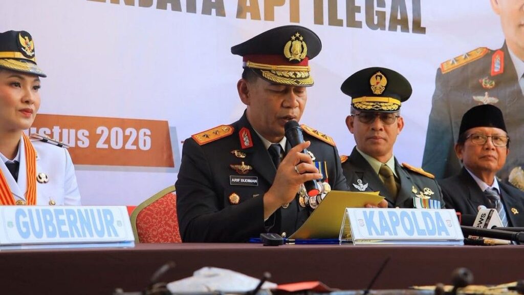 Polda Malut Terima Penyerahan 16 Senjata Ilegal dari Masyarakat Halmahera Utara
