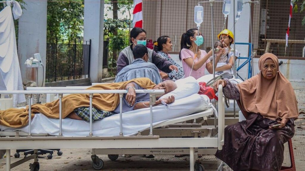 Gempa M 7.7 NTT Timbulkan 53 Korban Jiwa dan Kerusakan Faskes