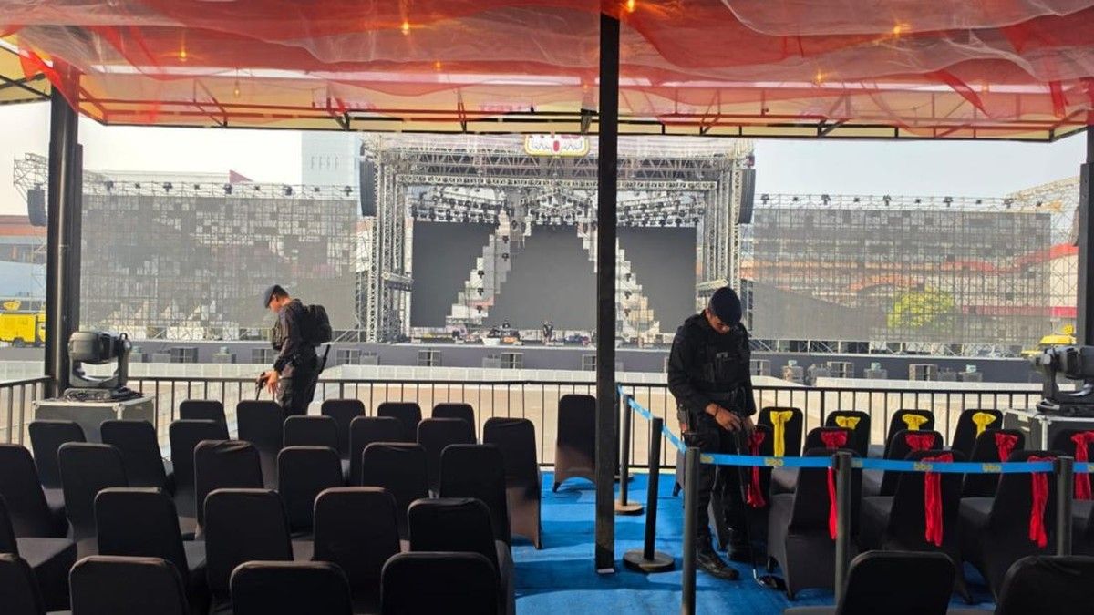 Brimob Sterilisasi Area JIExpo Kemayoran Jelang RI Fest 2026