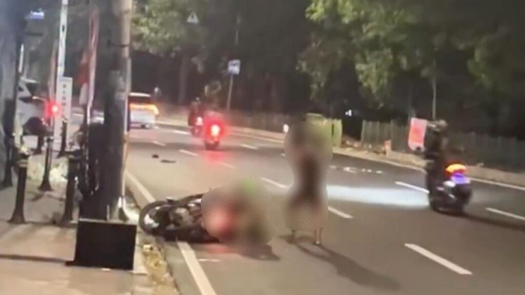 Polisi Tangkap Pria Bugil Pemukul Pemotor di Lenteng Agung