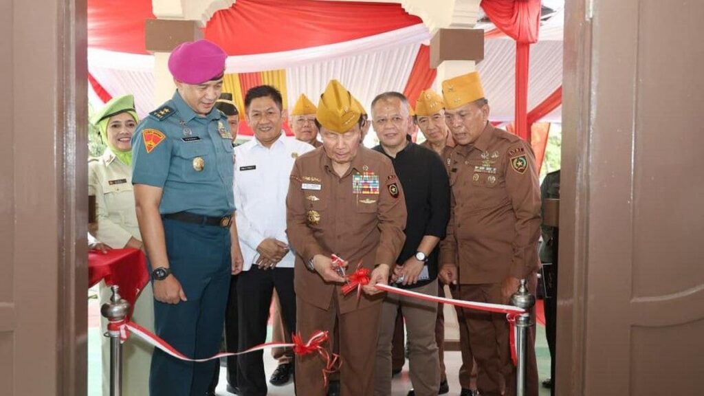 Kemhan Renovasi Sembilan Sekretariat LVRI dan 52 Rumah Veteran