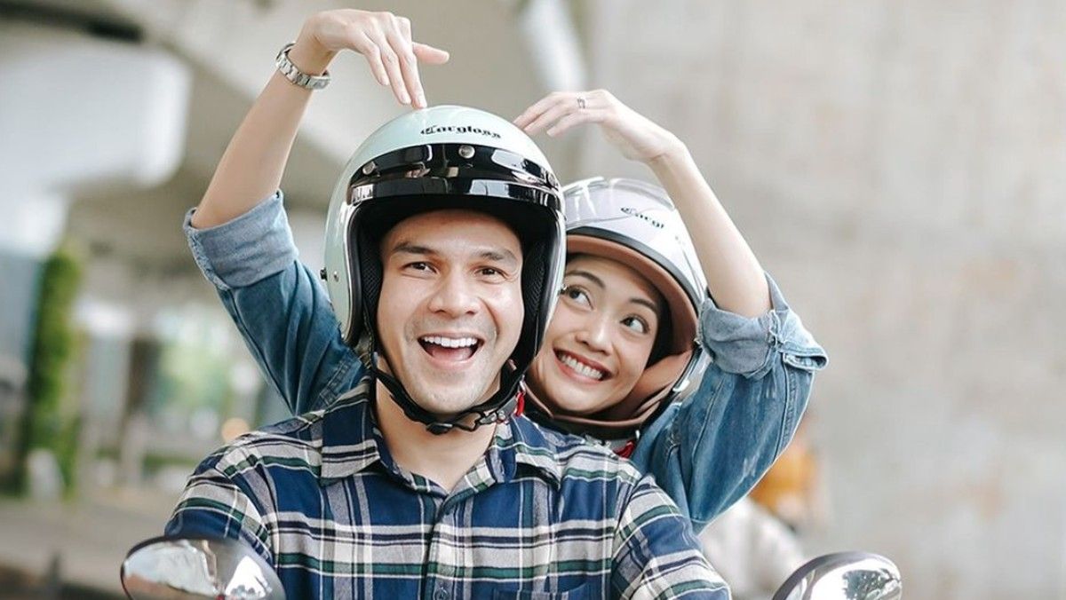 Jonathan Frizzy Umumkan Rencana Menikah dengan Ririn Dwi Arianti Tahun Depan