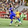 RC Lens Menang Trophée des Champions dengan Sepuluh Pemain di Stade Bollaert
