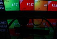 Saham BYAN dan Emiten Haji Isam Melesat Ditengah Rumor Akuisisi