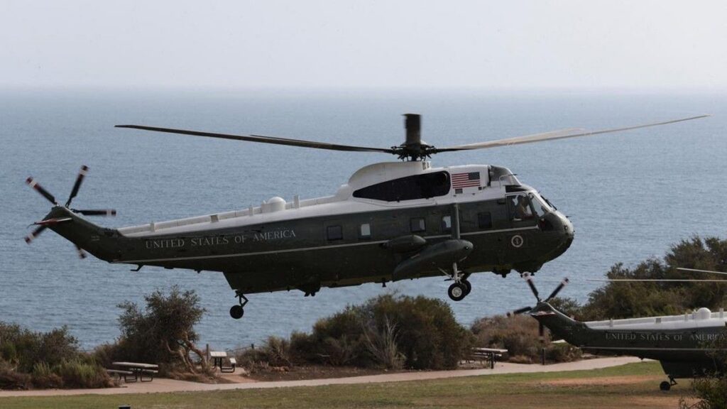 FAA Selidiki Insiden Jarak Aman Helikopter Presiden Donald Trump