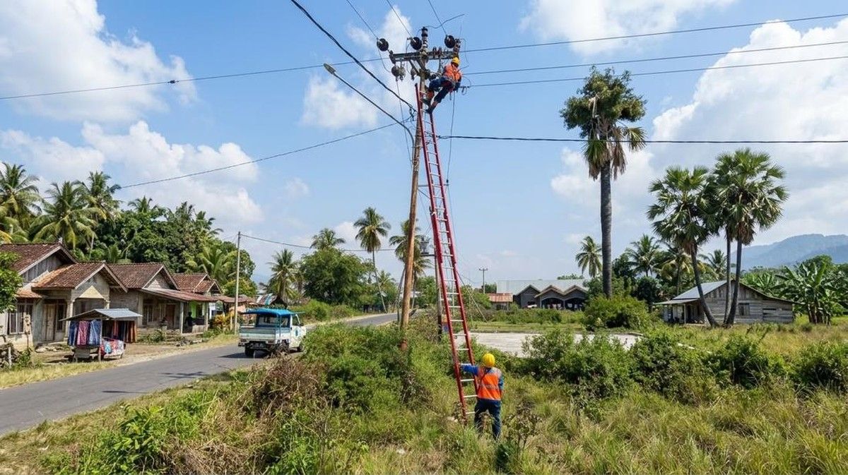 PLN Pulihkan 100 Persen Gardu Induk Usai Gempa M7,7 di Laut Flores