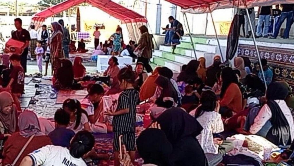 Kemensos Salurkan 30 Ton Beras dan Sembako Dampak Gempa NTT
