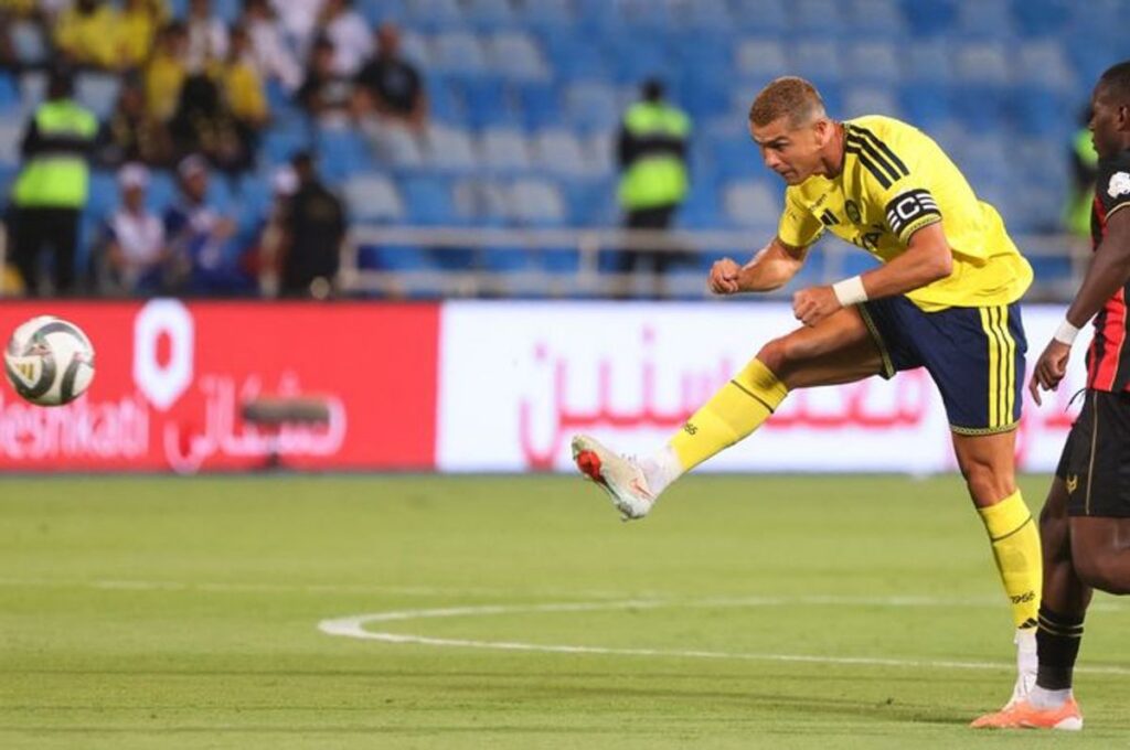 Cristiano Ronaldo Cetak Gol ke-977 Saat Al Nassr Kalahkan Al Riyadh