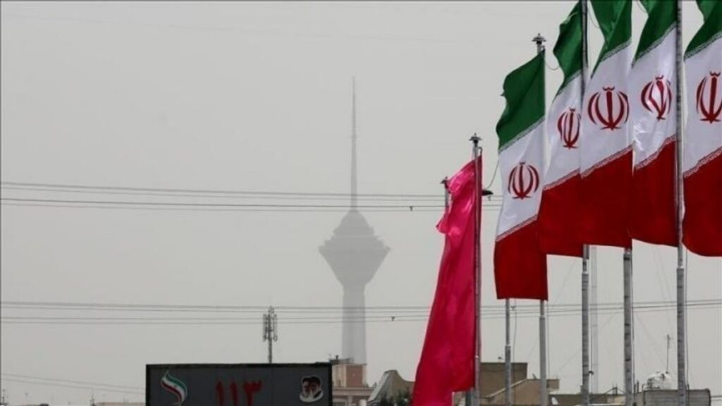 Iran Ubah Postur Militer Jadi Ofensif di Selat Hormuz Usai Negosiasi AS Gagal