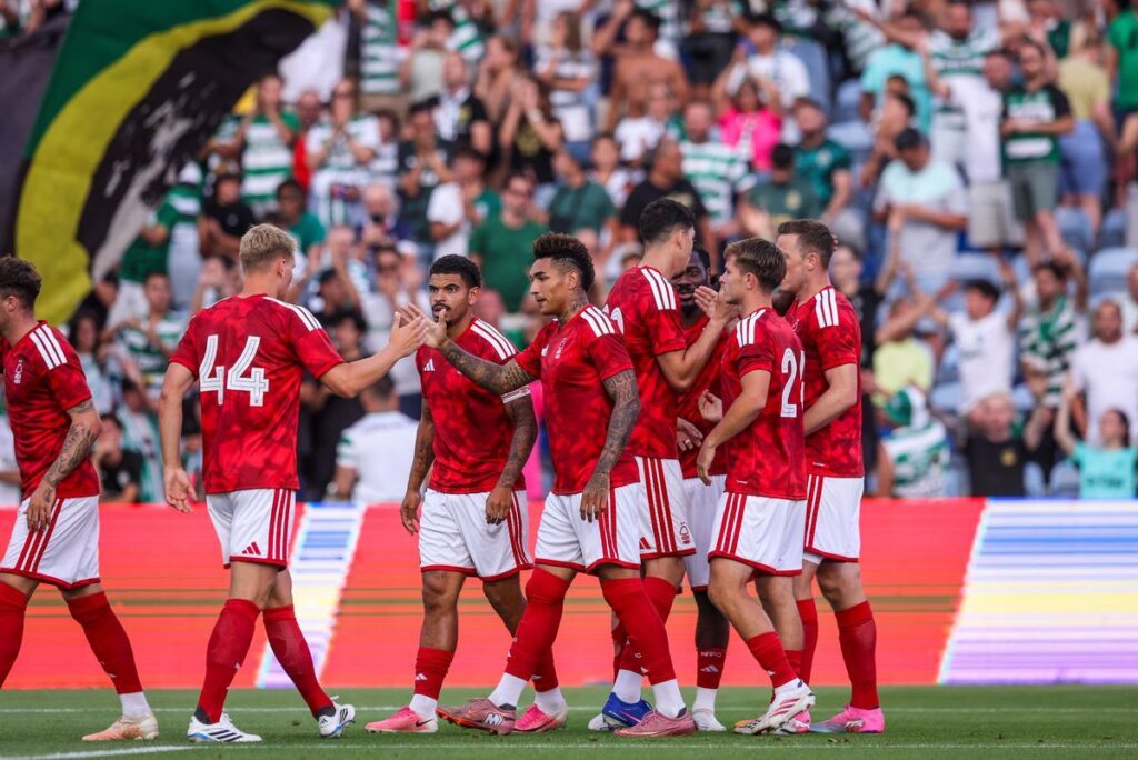 Nottingham Forest Kalah 1-4 dari Sporting Lisbon di Estádio Algarve