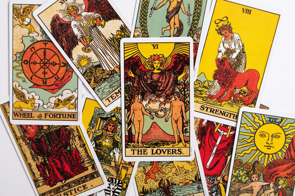 Ramalan Zodiak Cancer Leo dan Virgo Soal Bisnis Keuangan Asmara