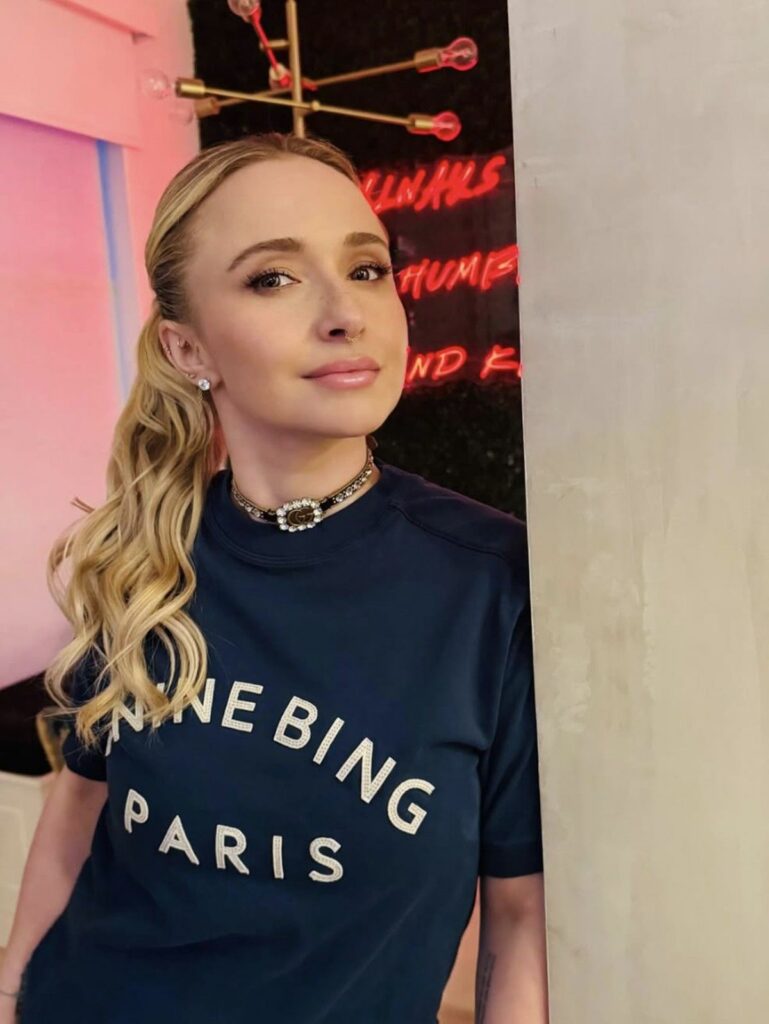 Ibunda Tuduh Kekasih Hayden Panettiere Berbohong Soal Kematian Aktris