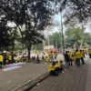 Mahasiswa UI Kerahkan 50 Angkot Demo Menuju Bundaran HI