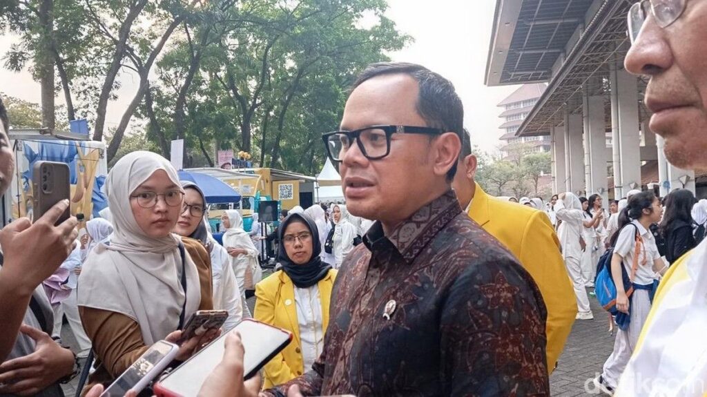 Kemendagri Larang Kepala Daerah Rekrut Staf Baru dan Finalisasi Status PPPK Guru