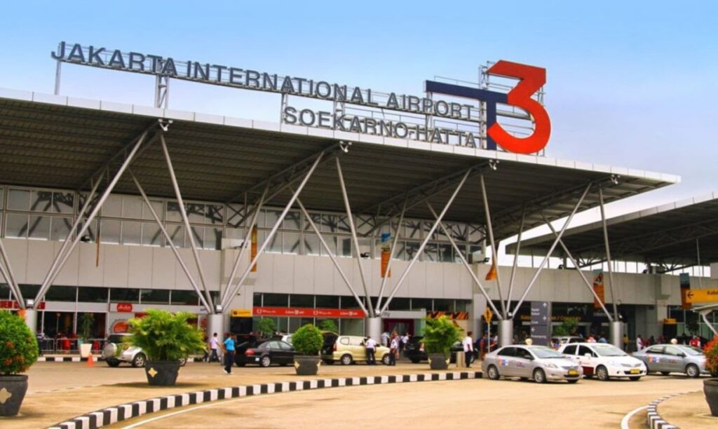 PDRM Periksa CCTV KLIA Usai Pilot Malaysia Airlines Selundupkan Narkoba