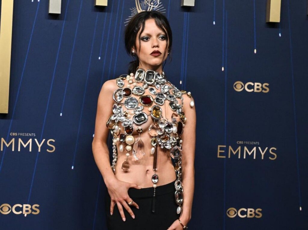 Jenna Ortega Mengaku Pernah Abaikan Makan Saat Jadi Aktris Cilik