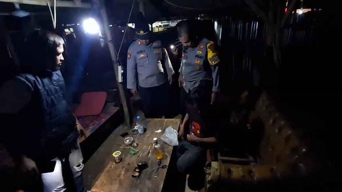 Polisi Tangkap Pengedar Obat Keras Ilegal di Gunung Putri Bogor