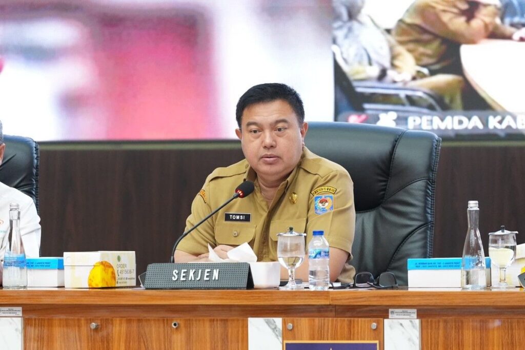 Kemendagri Minta Pemda Intervensi Kenaikan Harga Beras di Daerah