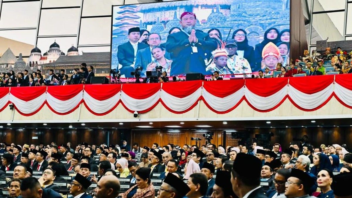 Mensesneg Jelaskan Alasan Kehadiran Teman Bus di Pidato Prabowo