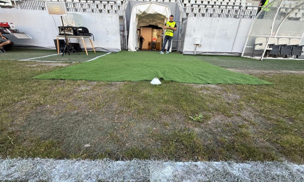 FCSB Hadapi Farul di Tengah Protest Suporter dan Masalah Lapangan