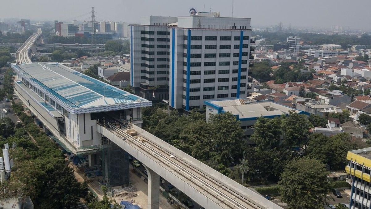 Konstruksi LRT Jakarta Fase 1B Velodrome Manggarai Capai 9799 Persen