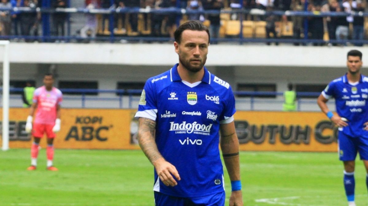 Persib dan Bali United Gelar Uji Coba Lintas Negara di Bali