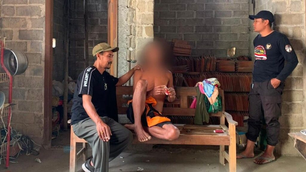ODGJ Berinisial MJ Tembak Pedagang Sayur di Tulungagung