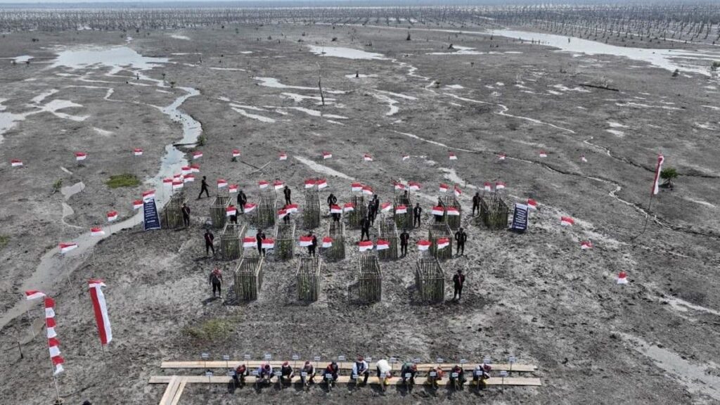 Polda Riau Rehabilitasi 1.200 Hektare Pesisir Kuala Selat Terdampak Abrasi