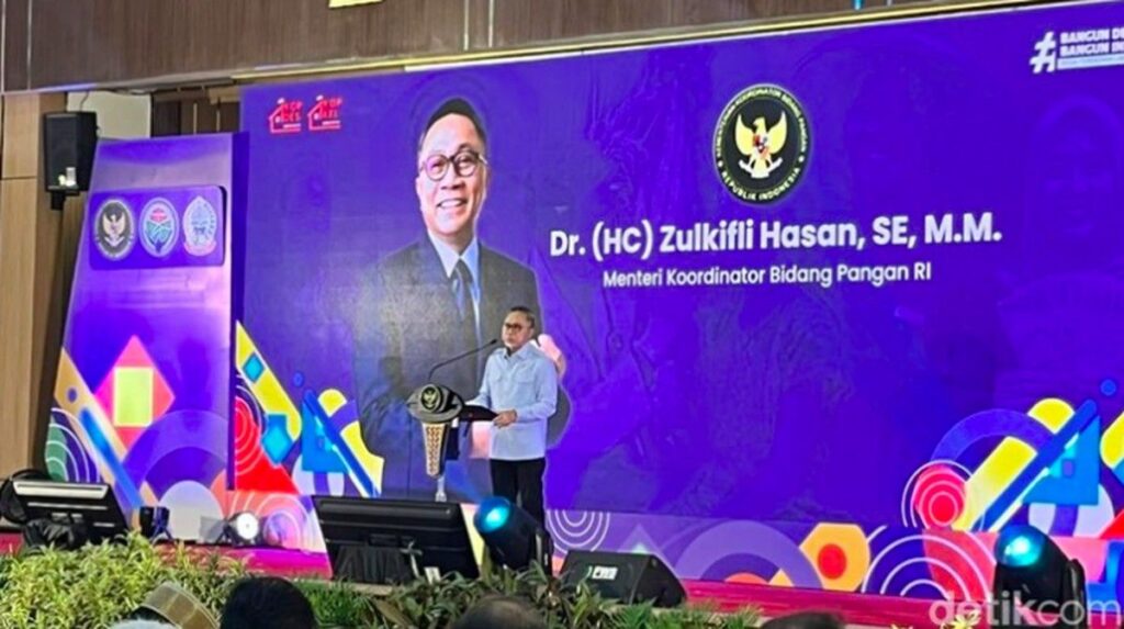 Pemerintah Siapkan Perpres Jadikan Koperasi Desa Penyalur Bansos