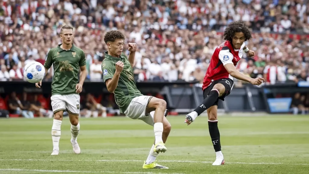 Feyenoord Ungguli Go Ahead Eagles 3-1 dalam Lanjutan Eredivisie