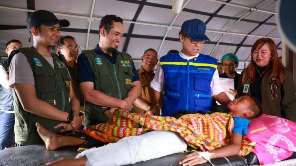 Kemenkes Terjunkan Dokter Spesialis Tangani Korban Gempa NTT