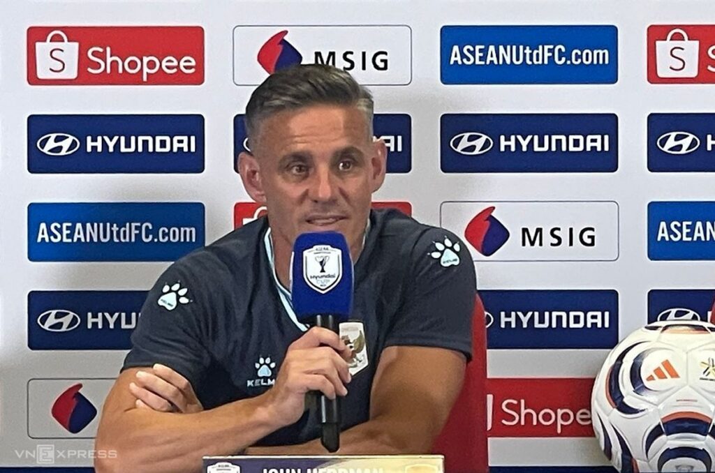 Pelatih John Herdman Siap Hadapi Vietnam di ASEAN Cup 2026