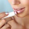 5 Rekomendasi Glossy Balm untuk Bibir Lembap dan Berkilau