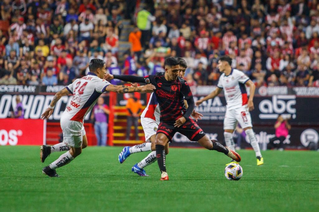 Gabriel Milito Puji Performa dan Talenta Muda Guadalajara di Liga MX 2026