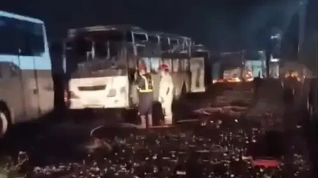 Kebakaran Hanguskan 50 Bus Sinar Jaya di Cikarang Barat Bekasi