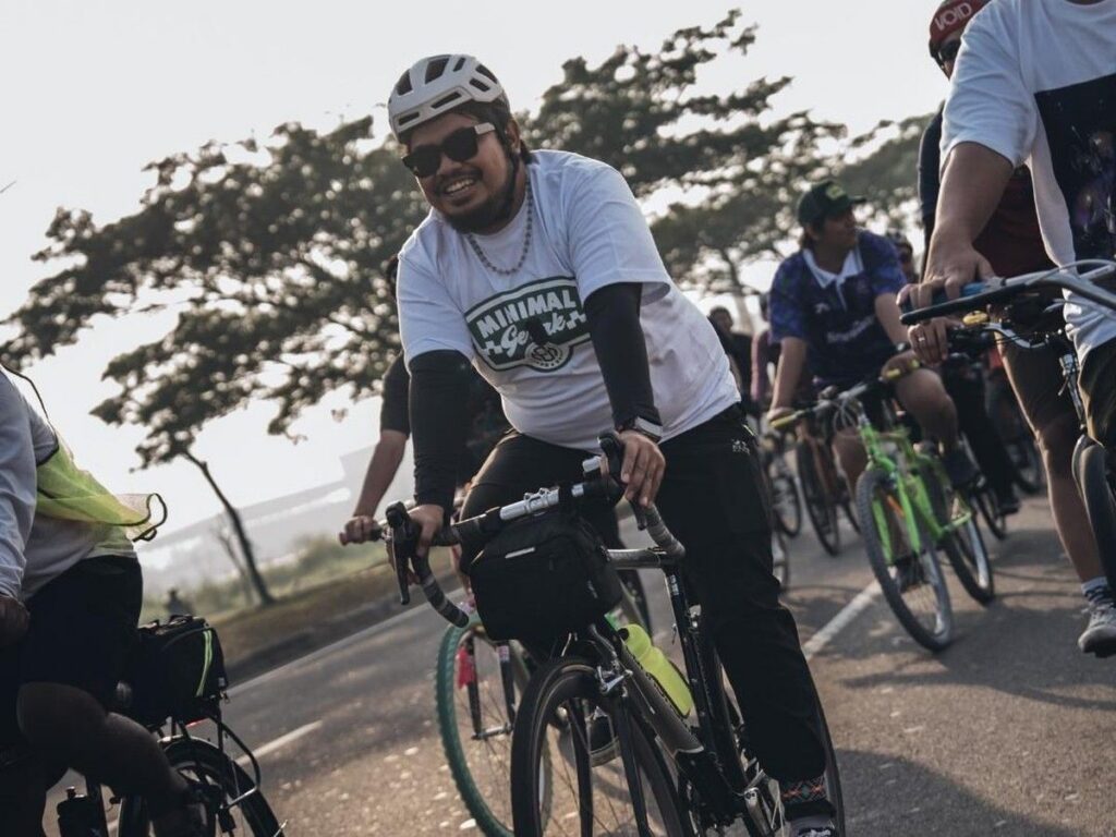Rigen Rakelna Jalani Hobi Bersepeda Tanpa Memakai Komponen Mahal