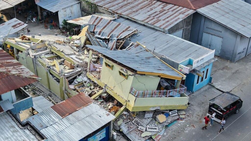 Gempa Magnitudo 7 di NTT Rusak 7.968 Rumah Warga dan 744 Fasum