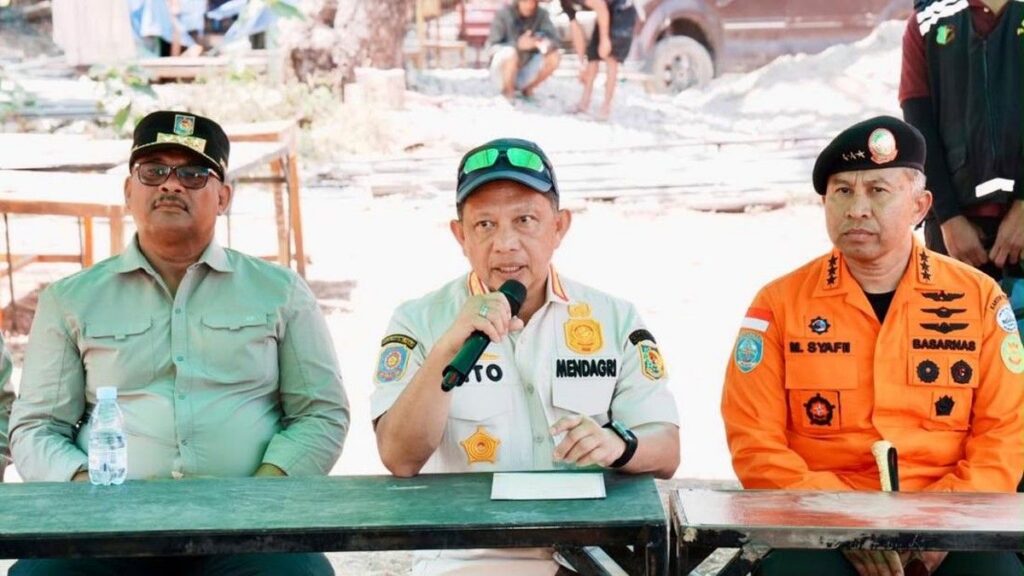 Mendagri Minta Pemda NTT Percepat Pendataan Dampak Gempa