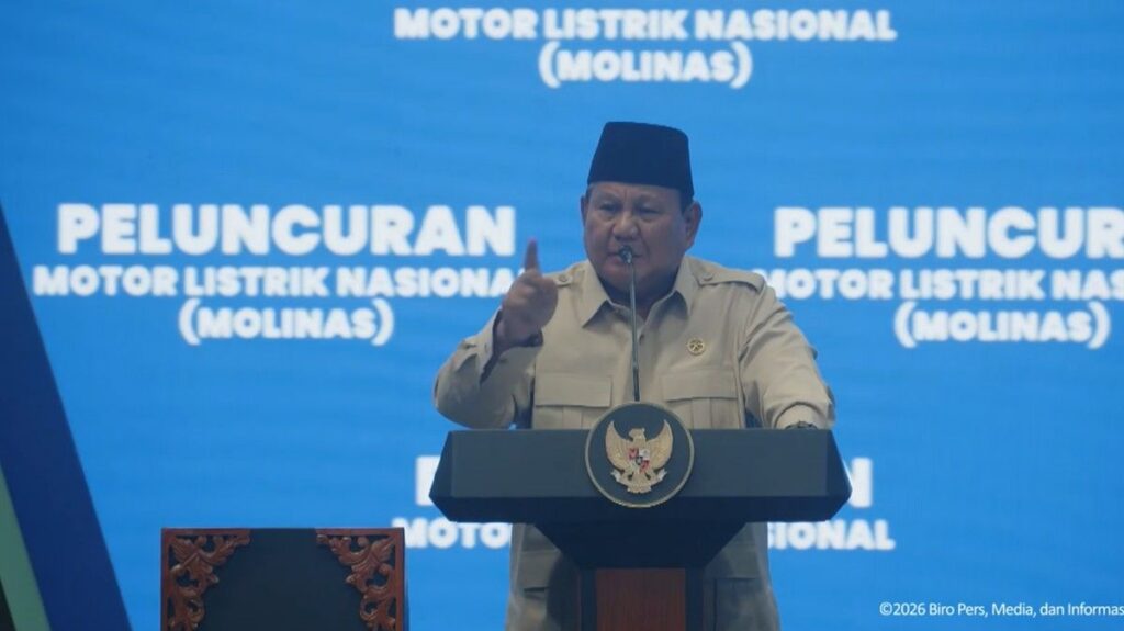 Prabowo Resmikan Ekosistem Motor Listrik Nasional di Cikarang
