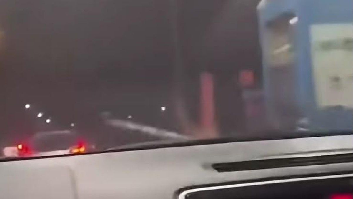 Mobil Xpander Tabrak Palang GT Kalikangkung Saat Kabur Hindari Tarif Tol