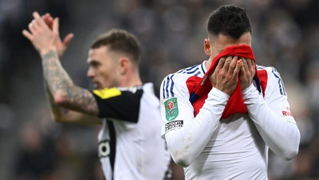 Christos Tzolis Tampilkan Performa Impresif di Arsenal Saat Persaingan Meningkat