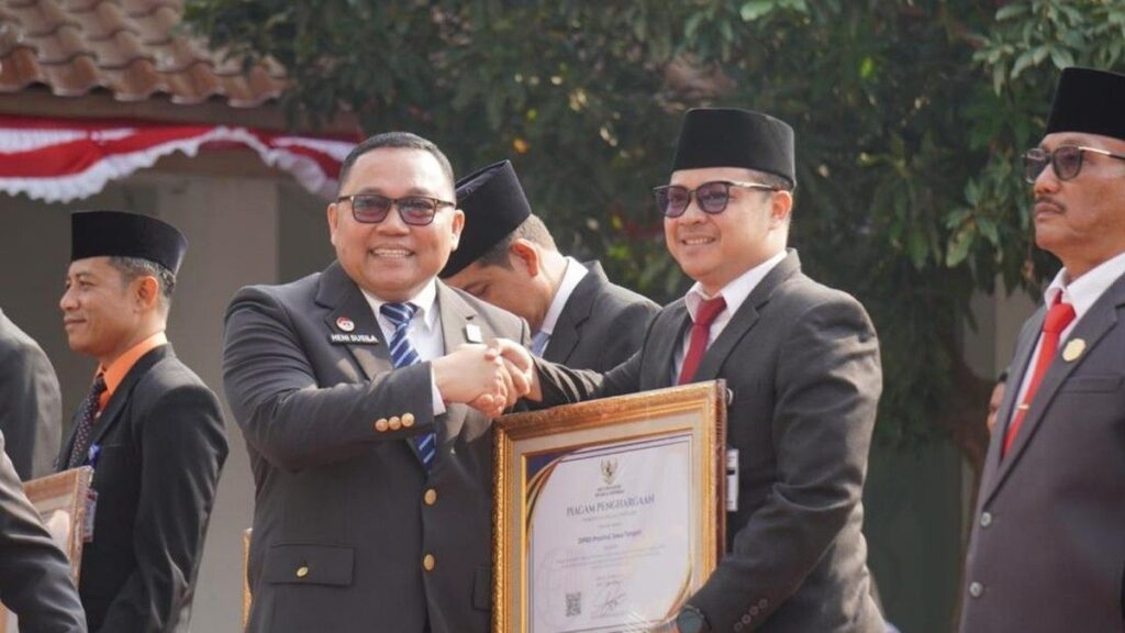 Kemendag Terbitkan Aturan Baru Ekspor Beras dan Buah Segar