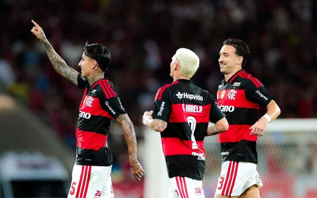 Flamengo Tundukkan Vitória Dua Gol Tanpa Balas
