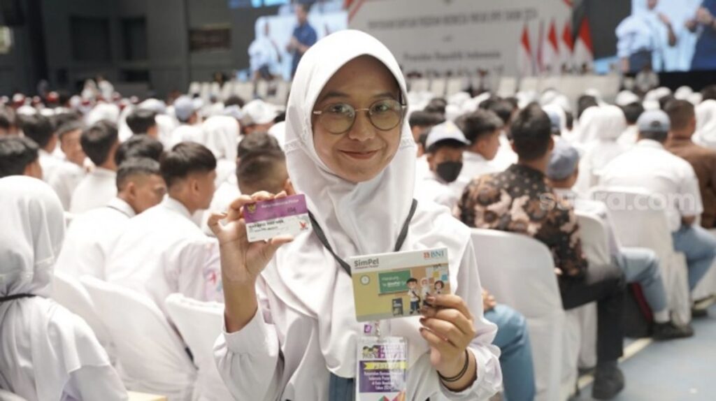 Kemendikdasmen Berikan Solusi Resmi untuk Kendala Pencairan Dana PIP