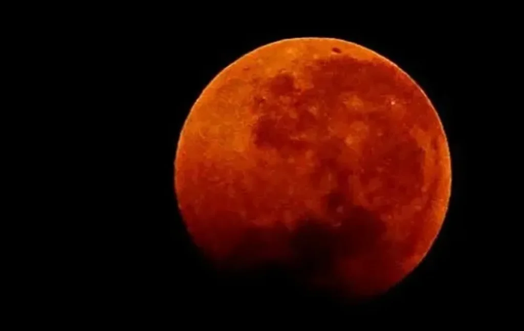 Gerhana Bulan Sebagian 96 Persen Terjadi pada 28 Agustus 2026
