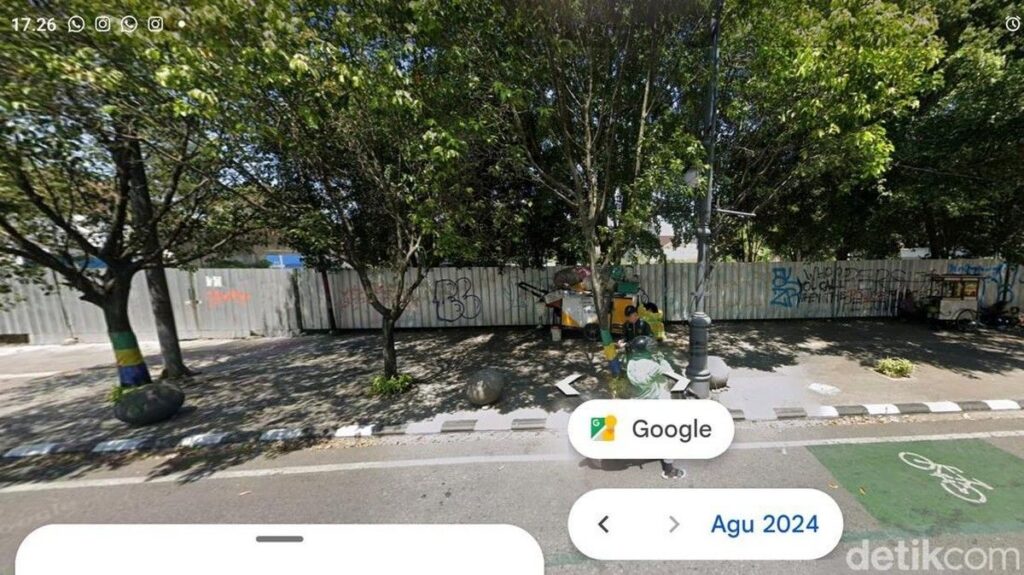Wali Kota Bandung Marah Atas Penebangan 10 Pohon di Depan Lapangan Padel