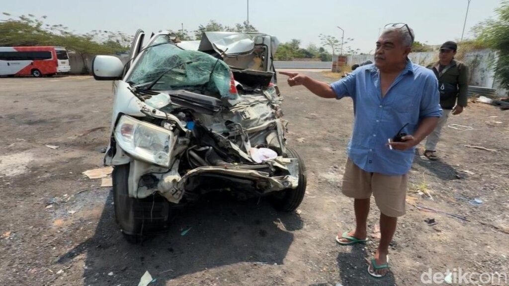 Kecelakaan Maut di Tol Batang Semarang Menewaskan Tiga Orang