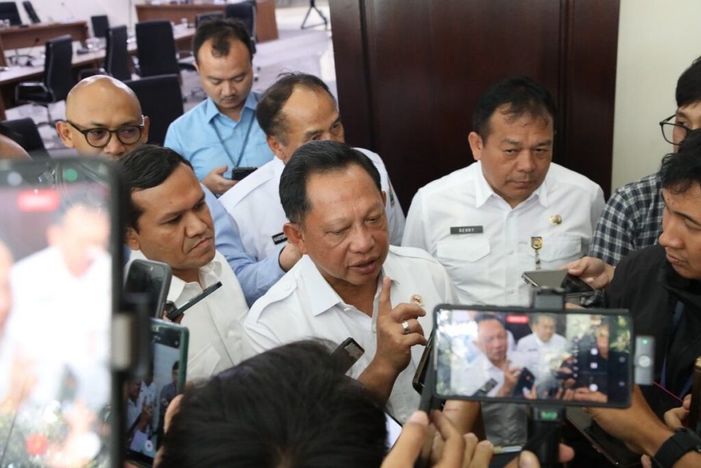 Mendagri Tito Karnavian Siapkan Tiga Langkah Atasi Gaji PPPK Daerah